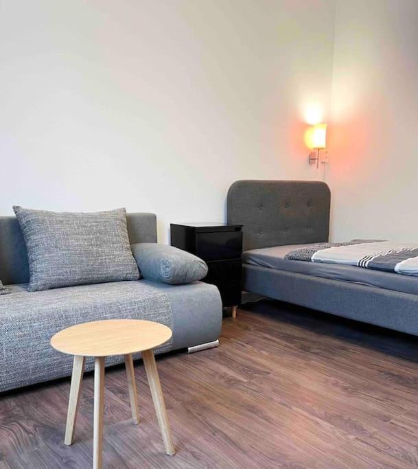 Duesseldorf Messe And Airport, 2-Bedroom Apartment With Kitchen And Garden Duisburg Eksteriør billede